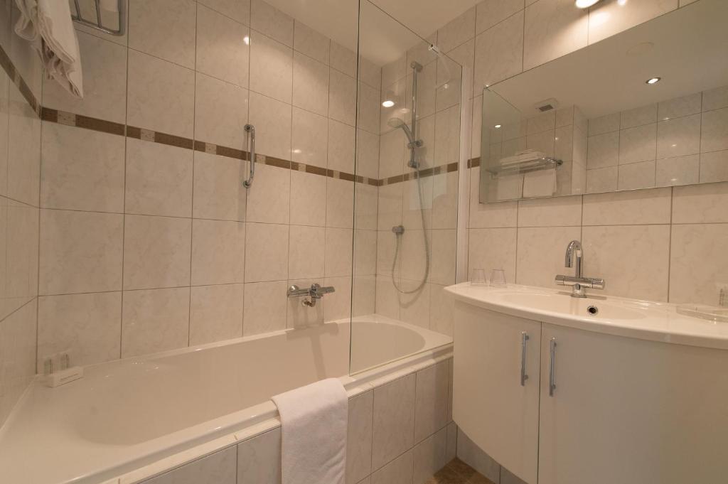 Hotel Hofker Nes  Rum bild